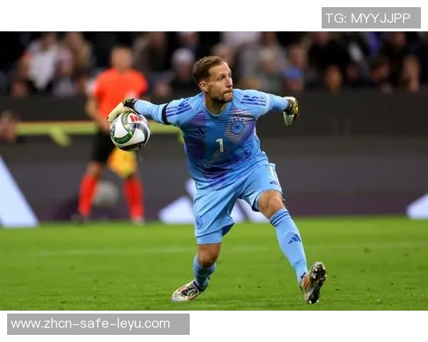 德国足球创意海报展现激情与创新的完美结合 德国足球创意海报展现激情与创新的完美结合