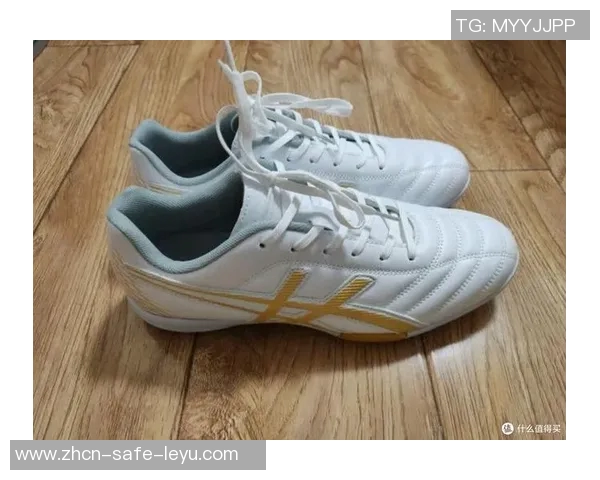 探索韩国品牌足球鞋的魅力与性能提升运动表现的最佳选择