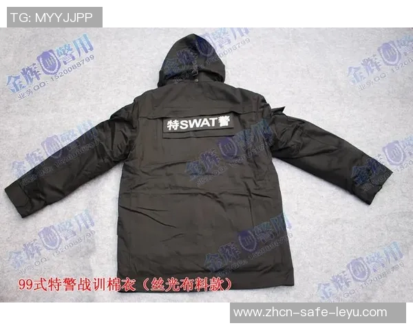 提升球员竞技状态足球冬季训练服的选择与搭配指南 提升球员竞技状态足球冬季训练服的选择与搭配指南